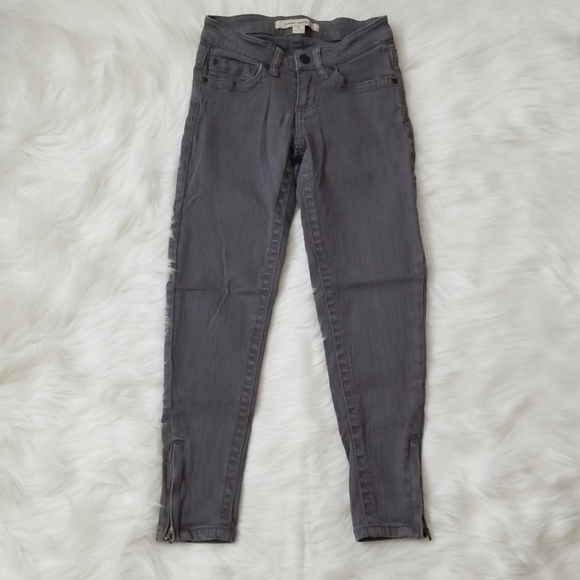 Forever 21 Denim - Forever 21 cropped jeans